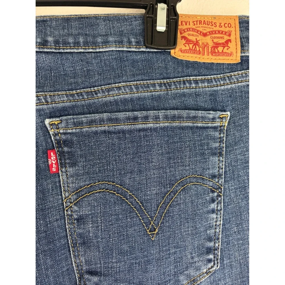 Levi's 505 Straight 34x32 Jeans Men's  Medium Wash Denim Classic Fit